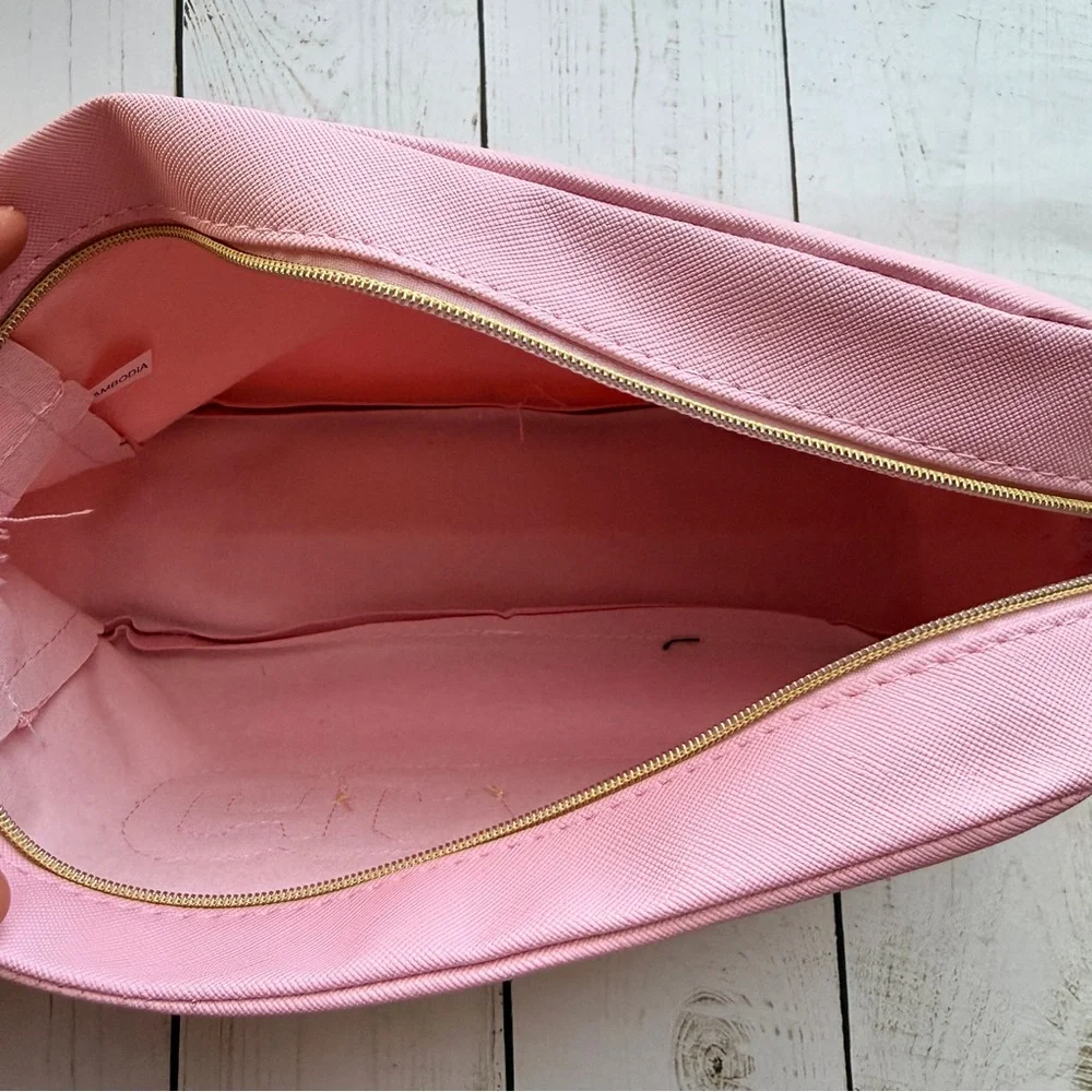 GLAM Pink‎ Cosmetic Bag - Glam Embroidered Makeup Case